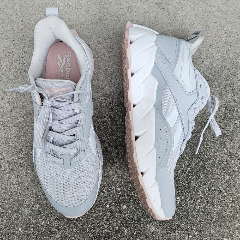 Reebok Women's Gray and Pink Athletic Sneakers
